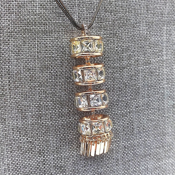 CHRISTIAN SIRIANO NY Black Gold Pendant Necklace Made with Swarovski Crystals - Picture 2 of 6